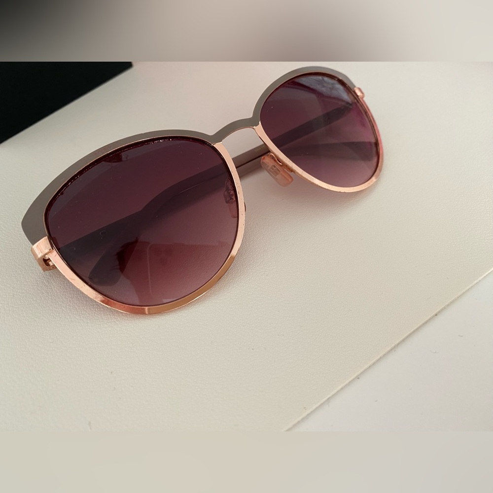 Jessica Simpson Sunglasses